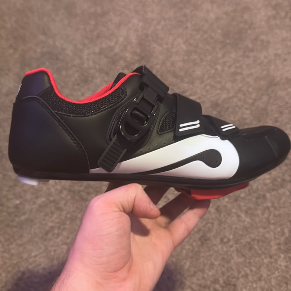Selling because cycling is not my thing